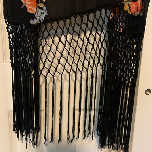 Torrid Insider Collection Floral & Fringe Kimono - Picture 3 of 6